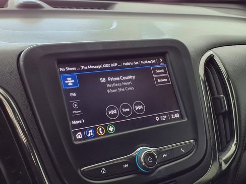 Used 2022 Chevrolet Equinox RS FWD image 6