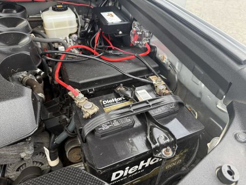 Used 2018 Toyota 4Runner TRD Off-Road Premium w/ TRD Performance Package image 40