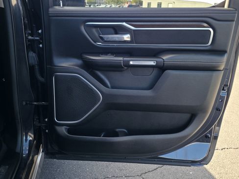 Used 2021 RAM 1500 Laramie image 29