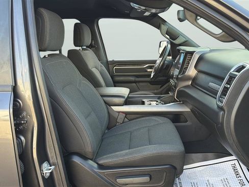 Used 2019 RAM 1500 Big Horn AWD/4WD image 13