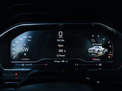 Used 2024 GMC Sierra 1500 Elevation image 13