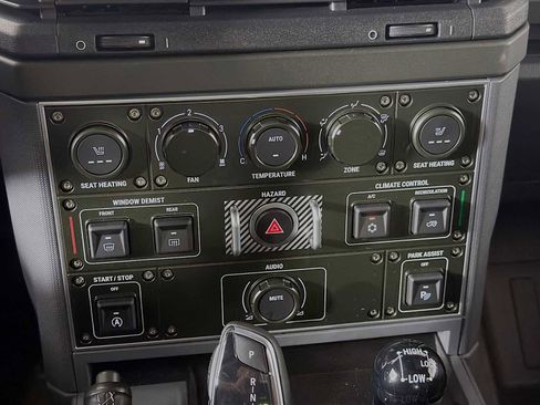 Used 2025 INEOS Grenadier AWD/4WD image 15