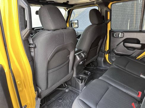 Used 2021 Jeep Wrangler Unlimited Sport AWD/4WD image 33