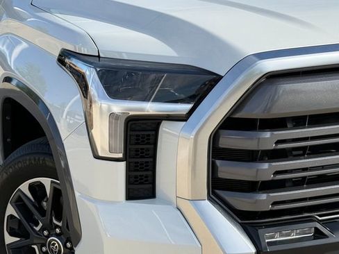 Used 2024 Toyota Tundra Limited w/ Power Package AWD/4WD image 3