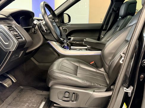 Used 2021 Land Rover Range Rover Sport HSE Silver Edition image 16