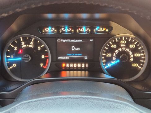 Used 2016 Ford F150 XLT w/ Equipment Group 302A Luxury image 17