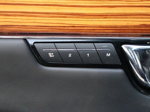 Used 2014 Jaguar XJ L Portfolio image 59