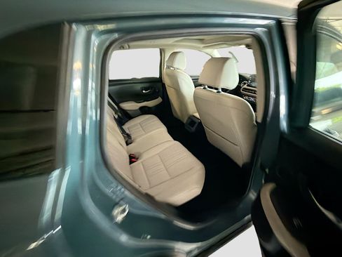 Certified 2024 Honda HR-V EX-L image 27
