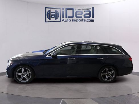 Used 2018 Mercedes-Benz E 400 4MATIC Wagon w/ Premium 1 Package image 2