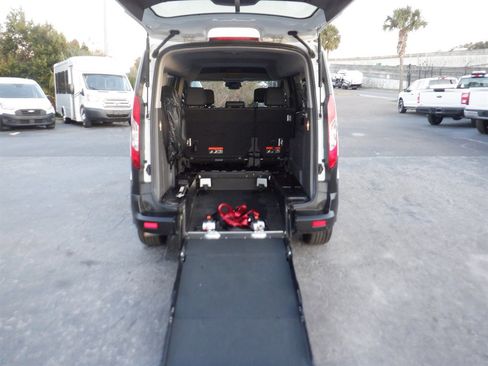Used 2021 Ford Transit Connect XL image 2