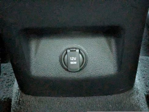 Certified 2024 Kia Telluride EX w/ EX Captain's Chair Package FWD image 18