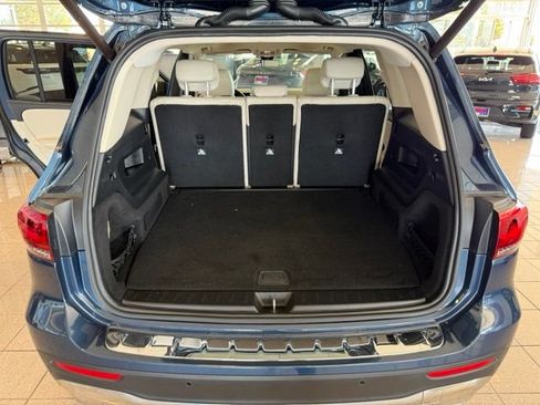 Used 2020 Mercedes-Benz GLB 250 4MATIC w/ Premium Package image 20