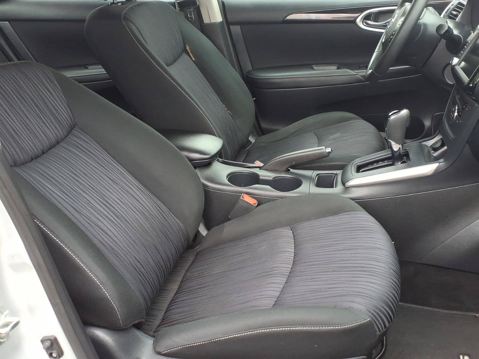 Used 2019 Nissan Sentra SV FWD image 19