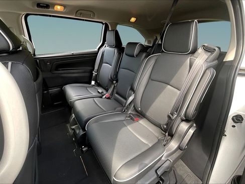 Used 2026 Honda Odyssey Elite image 22