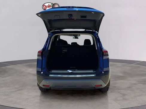 Used 2023 Nissan Rogue SV FWD image 19