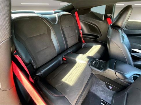 Used 2018 Chevrolet Camaro ZL1 RWD image 23