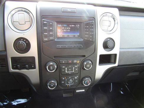 Used 2013 Ford F150 XLT w/ Mid Equipment Group image 21