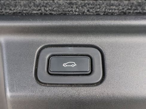 Used 2023 Land Rover Range Rover SE image 28