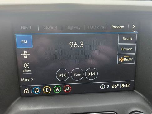 Used 2021 GMC Acadia Denali w/ Denali Technology Package FWD image 19