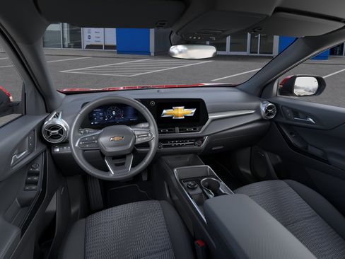 New 2026 Chevrolet Equinox LT AWD/4WD image 39