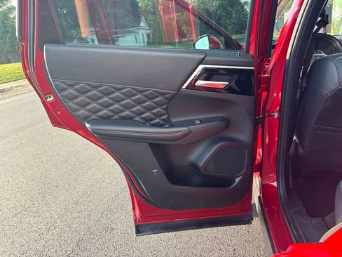 Used 2022 Mitsubishi Outlander SEL FWD image 19