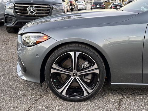 Used 2023 Mercedes-Benz C 300 Sedan image 10