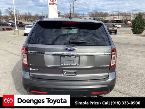 Used 2013 Ford Explorer XLT image 6