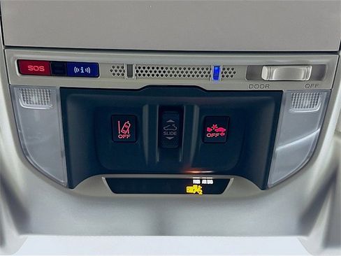 Used 2021 Subaru Forester Premium image 31