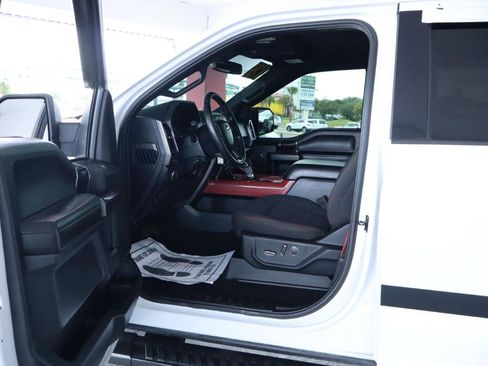 Used 2018 Ford F150 XLT w/ Equipment Group 302A Luxury AWD/4WD image 14