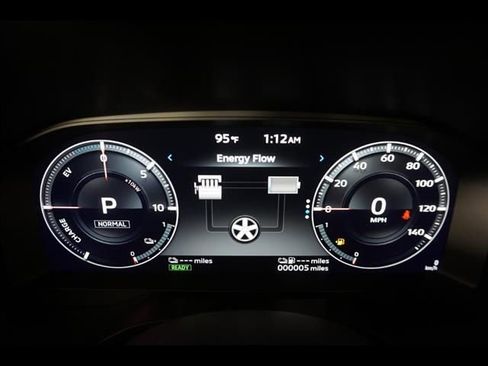Used 2024 Mitsubishi Outlander ES AWD/4WD image 25