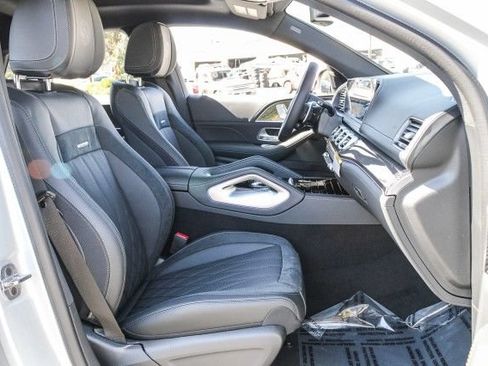 New 2025 Mercedes-Benz GLE 53 AMG 4MATIC Coupe image 18