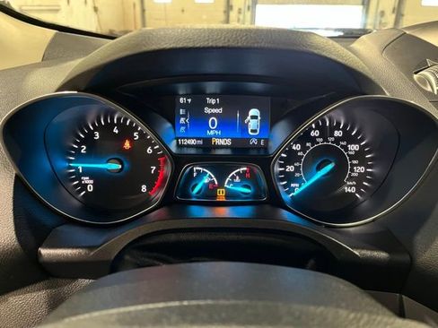 Used 2018 Ford Escape SE w/ SE Sync 3 Package image 24