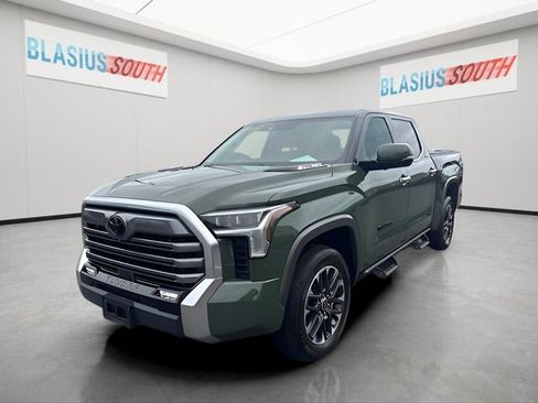 Used 2023 Toyota Tundra Limited AWD/4WD image 7