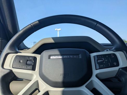 Used 2024 Land Rover Defender 110 S AWD/4WD image 32