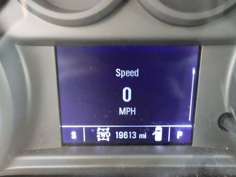 Used 2025 Chevrolet Silverado 2500 W/T w/ WT Convenience Package image 13