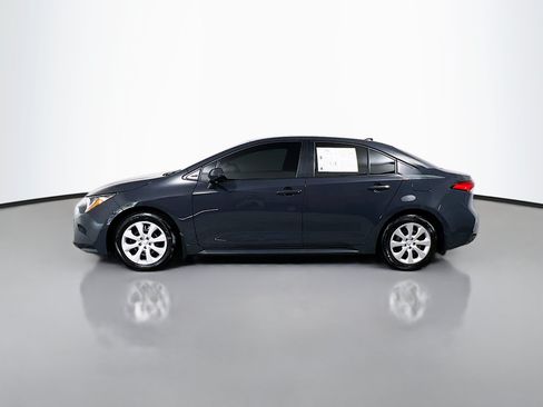 Used 2025 Toyota Corolla LE FWD image 9