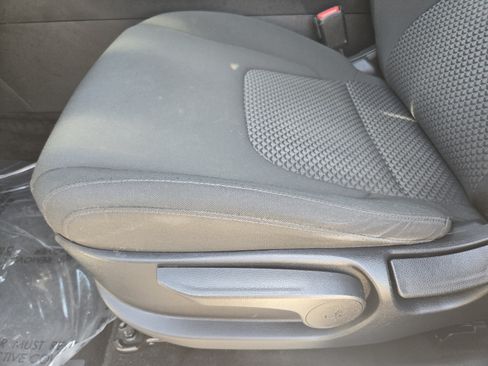 Used 2023 Kia Sportage LX AWD/4WD image 9