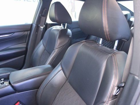 Used 2020 Nissan Maxima SR image 18