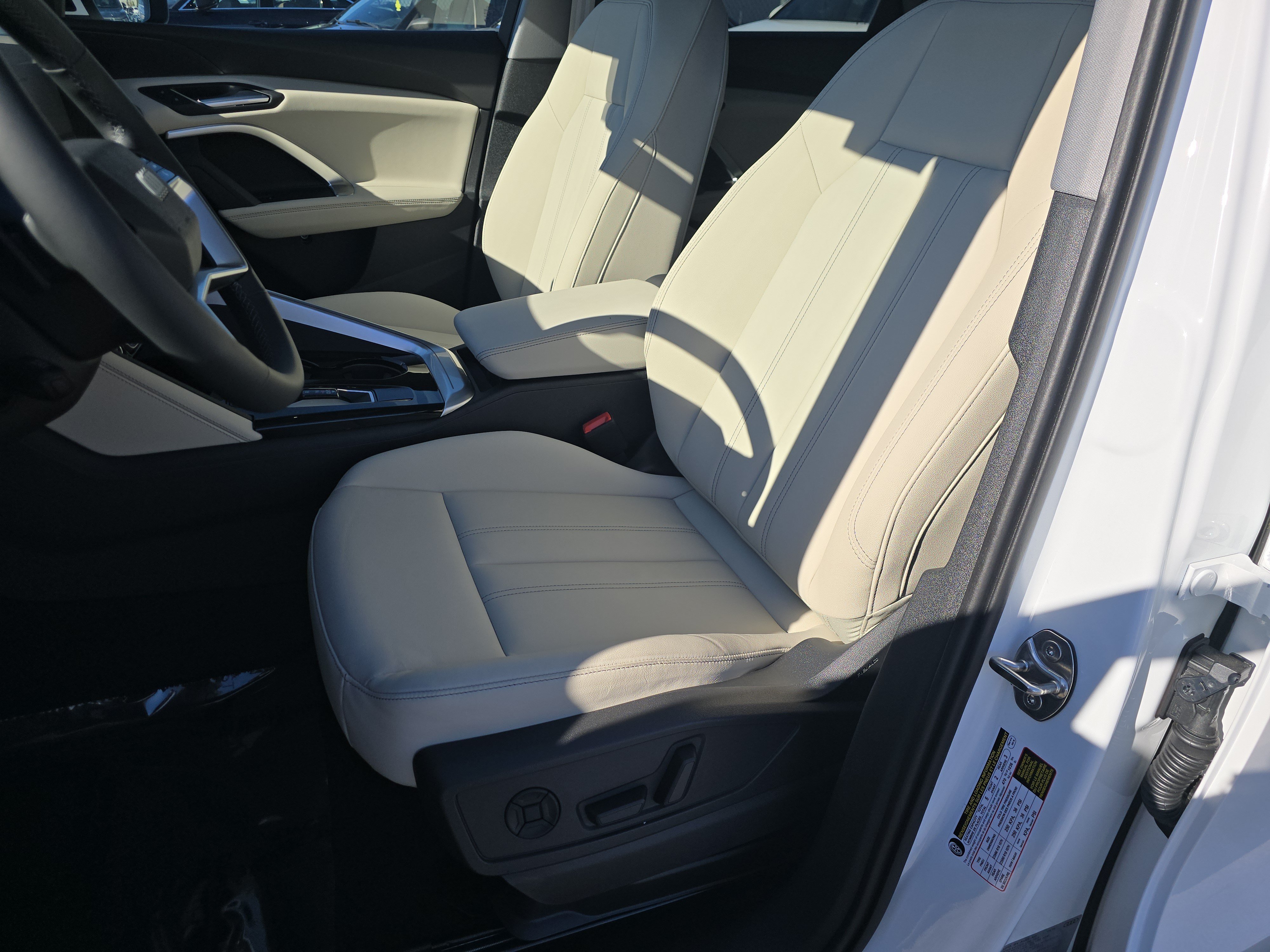 New 2026 Audi Q5 Premium AWD/4WD image 21