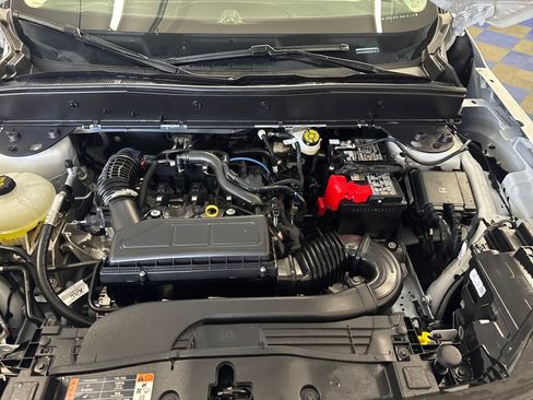 Certified 2025 Ford Bronco Sport Outer Banks w/ Outer Banks Tech Package+ AWD/4WD image 22