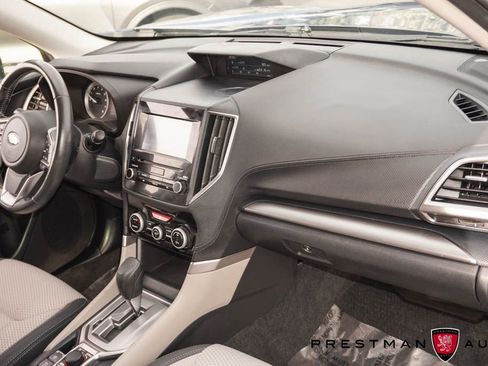 Used 2020 Subaru Forester Premium image 45