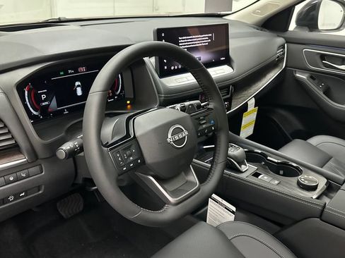 New 2026 Nissan Rogue Platinum w/ Platinum Premium Package AWD/4WD image 19