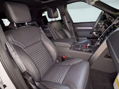 New 2026 Land Rover Discovery Dynamic SE AWD/4WD image 30