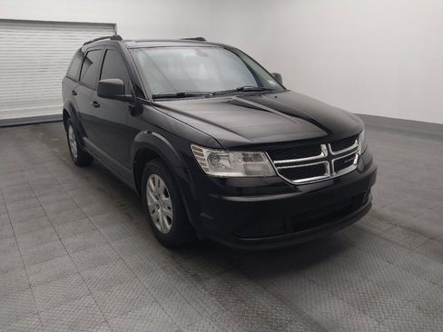 Used 2019 Dodge Journey SE image 13