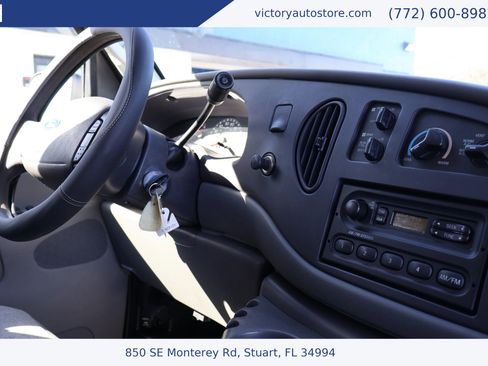 Used 2003 Ford E-350 and Econoline 350 XL image 21