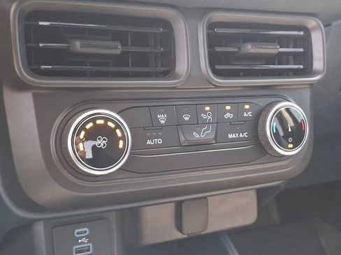 Used 2023 Ford Maverick XL FWD image 28