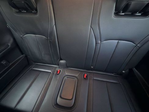 Used 2023 INFINITI QX60 Luxe w/ Performance Audio Package FWD image 29
