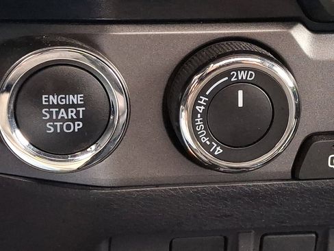 Used 2021 Toyota Tacoma TRD Sport w/ TRD Premium Sport Package AWD/4WD image 27