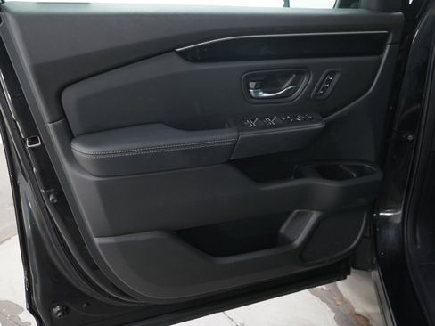 Used 2023 Honda Pilot EX-L image 22