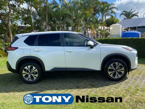 Used 2023 Nissan Rogue SV FWD image 8